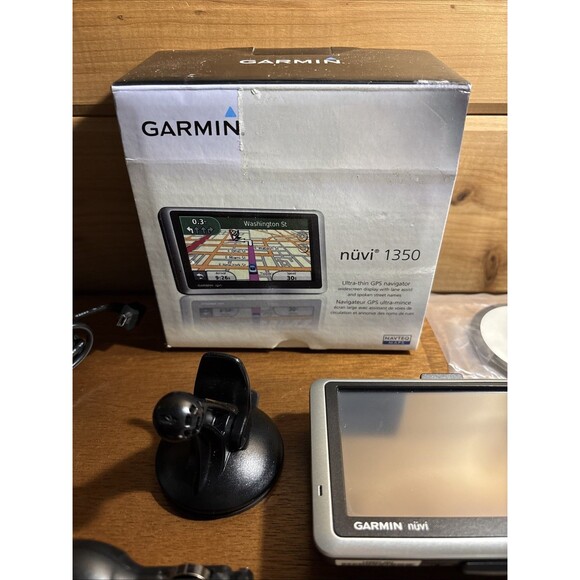 Garmin Nuvi 1350 GPS Bundle With Car Charger USB Car Mount Manuals Bundle *Video - Picture 11 of 11